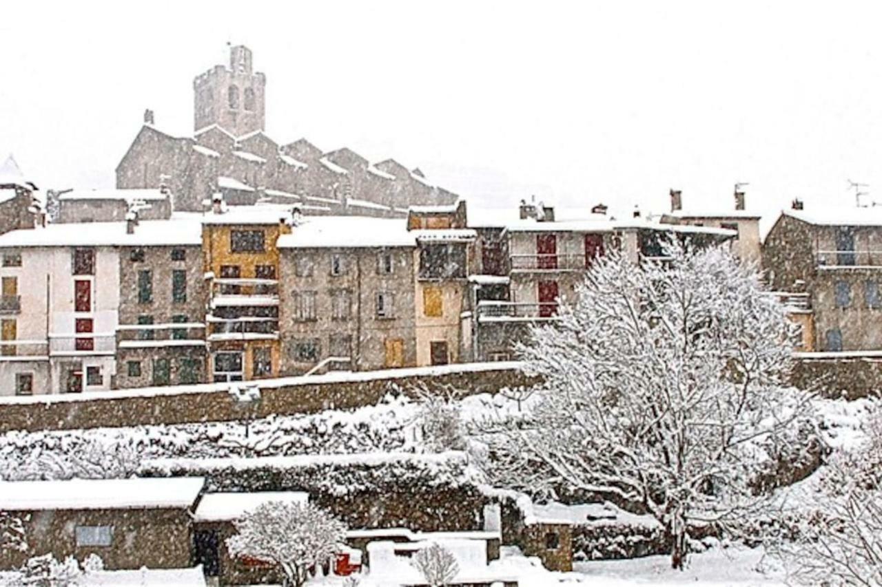 Naturaleza Y Aire Puro En El Pirineo Oriental En Una Bonita Casa Rural De Piedra 프랏드몰로라프레스테 외부 사진